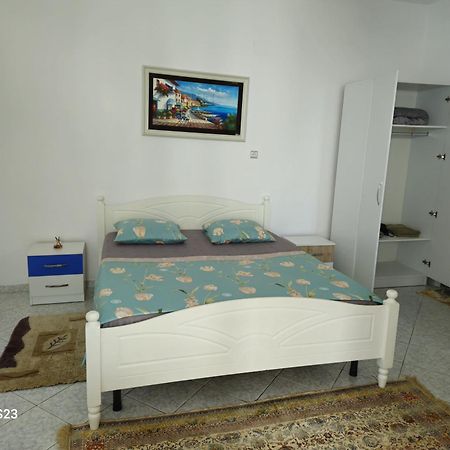 Aeria Rooms Himare Exterior photo